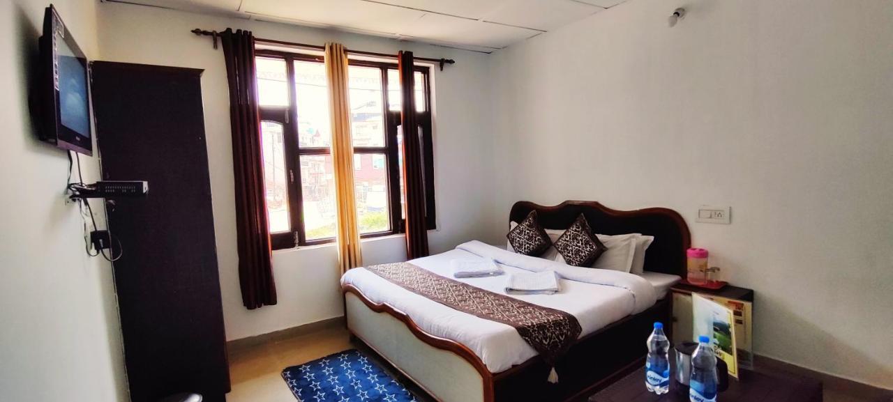 The Lake Cottage By Vrb Hotels Mcleodganj 达兰萨拉 外观 照片