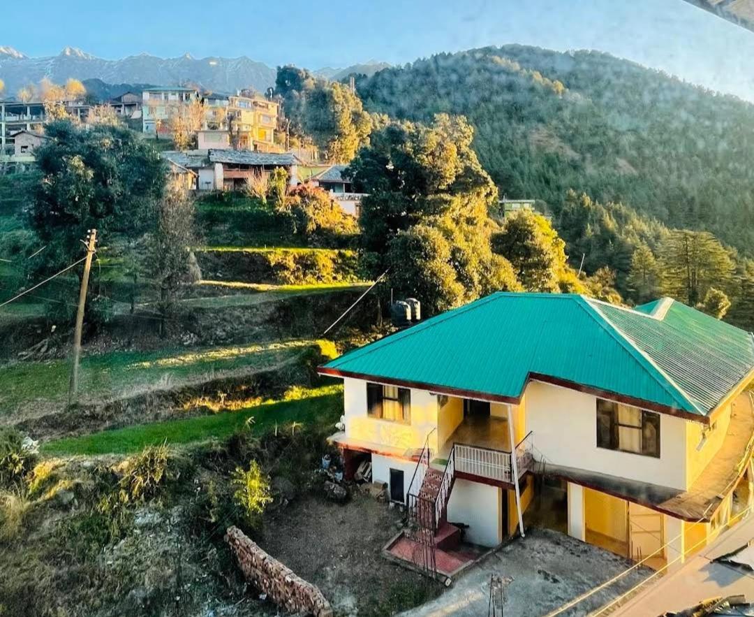 The Lake Cottage By Vrb Hotels Mcleodganj 达兰萨拉 外观 照片